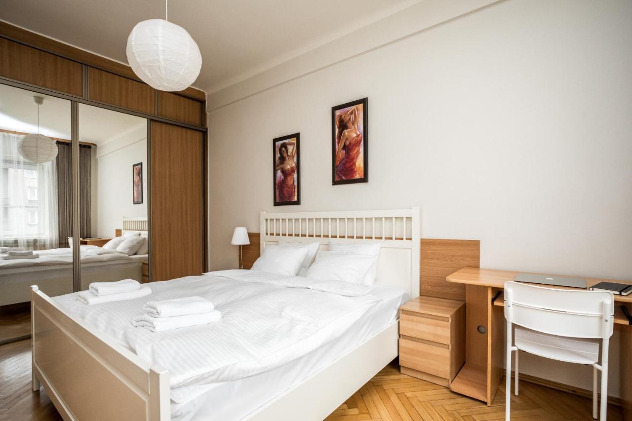 Apartamenty Wawa Centrum By Your Freedom Warszawa Exteriör bild